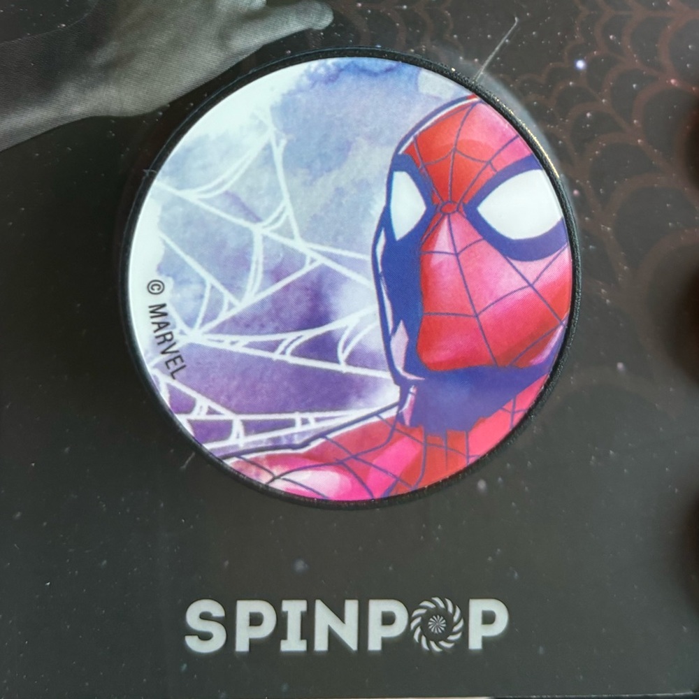 NWT MARVEL OFFICIAL Spiderman Universal Phone Grip by Spin-Pop!